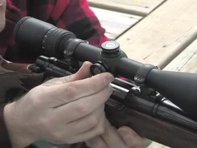 Fujinon&reg; 3.5 - 10x50 mm Rifle Scope Matte Black - image 7 from the video