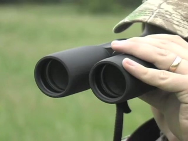 Nikon&reg; 10x42 mm ProStaff&reg; Binoculars Matte Black - image 3 from the video
