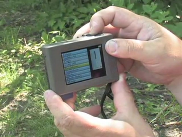 Moultrie&reg; Universal Picture Viewer - image 7 from the video