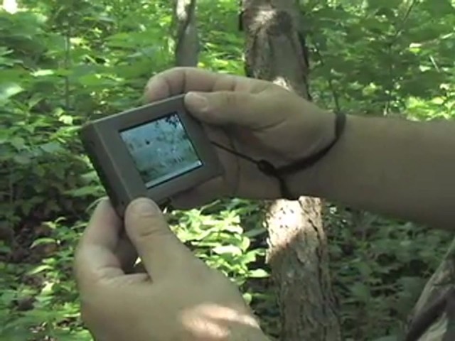 Moultrie&reg; Universal Picture Viewer - image 9 from the video