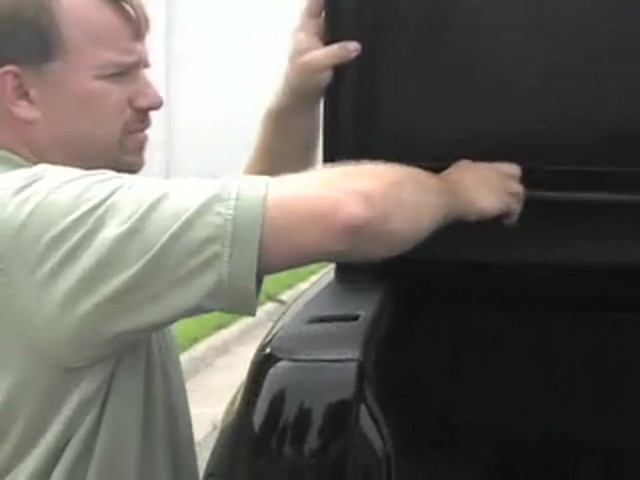 Extang® Trifecta™ Tonneau Cover - image 6 from the video