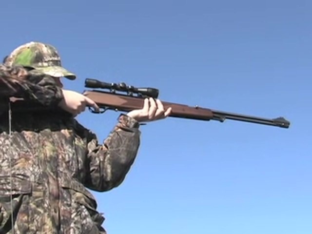 Winchester&reg; 1100 XSU Air Rifle - image 6 from the video