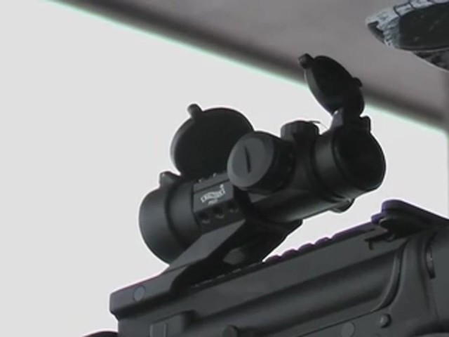 Walther&reg; 30 mm Point Sight - image 4 from the video