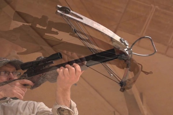 Arrow Precision™ Inferno Blitz™ Crossbow - image 9 from the video
