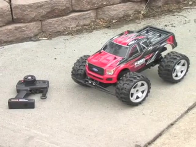 Radio - controlled Ford&reg; F - 250 Super Duty Truck - image 10 from the video