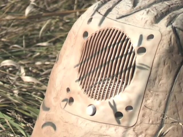 Cass Creek&reg; Waggler&trade; Remote - controlled Predator Decoy - image 6 from the video
