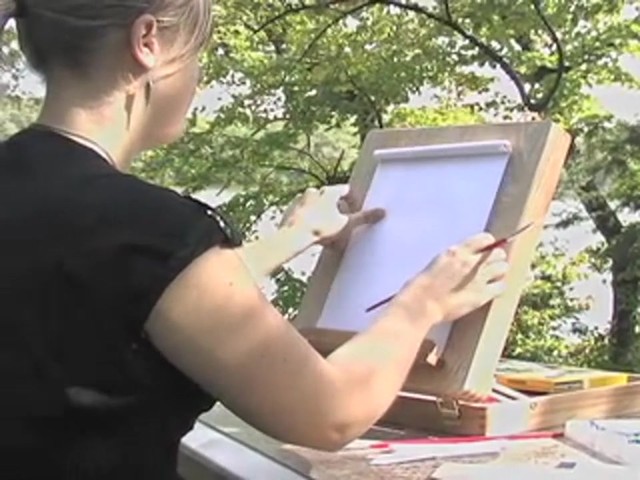 102 - Pc. Royal Brush&#153; Wooden Easel and Art Set - image 5 from the video