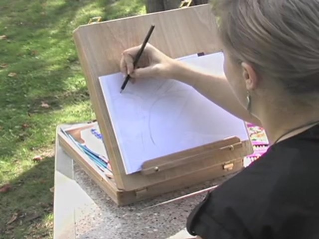 102 - Pc. Royal Brush&#153; Wooden Easel and Art Set - image 9 from the video