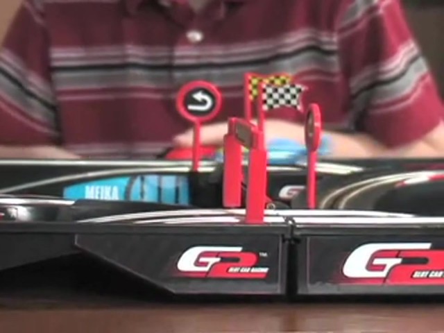 Venom&reg; Portable Crank Slot Car Set - image 5 from the video
