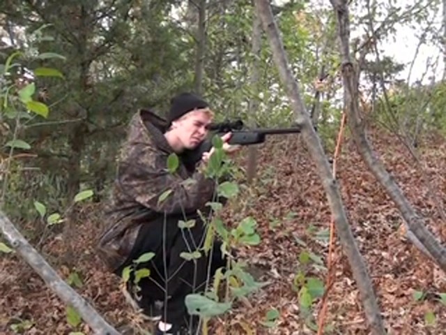 Gamo&reg; Hornet .177 cal. Air Rifle Combo - image 4 from the video