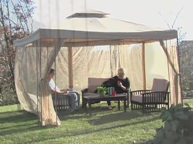 10x10' Backyard Gazebo - image 1 from the video