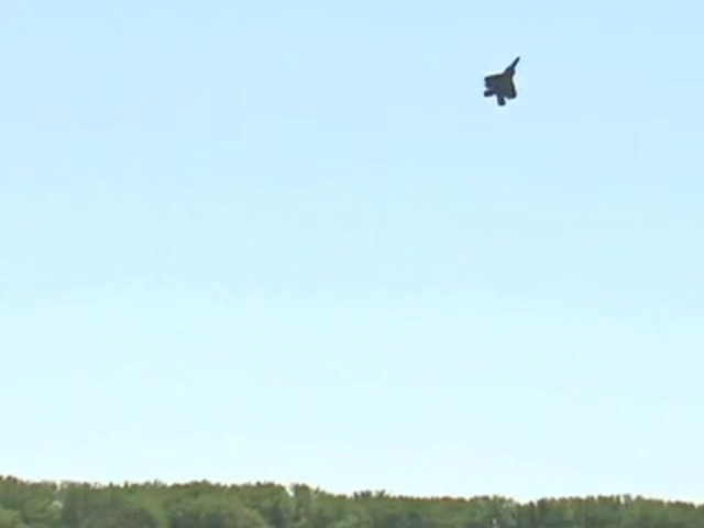 Air Rage&#153; Remote Control F22 Microfighter Plane - image 6 from the video