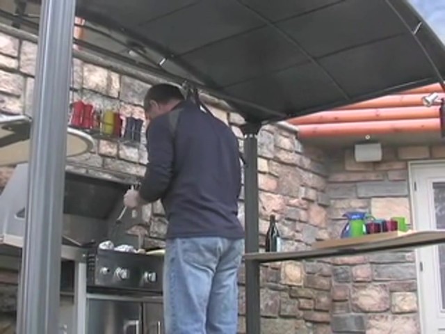 Eclipse Backyard Grill Center Black  - image 5 from the video