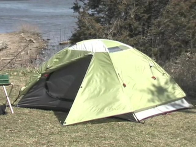 Famous Maker Hiker 2 Dome Tent - image 8 from the video