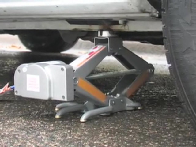 12V DC Electric Car Jack - image 6 from the video