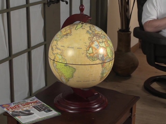 Hide-a-Gun Globe - image 1 from the video