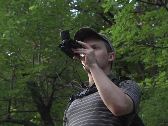  Vivitar® 12x25 mm Digital Camera Binoculars Kit - image 5 from the video