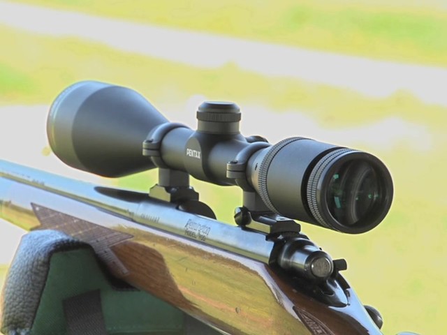 Pentax Gameseeker 5X 3-15x50mm Rifle Scope - image 2 from the video