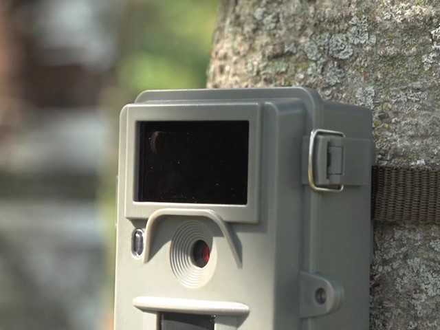 Simmons® 6.0MP ProHunter Black LED Trail Camera - image 5 from the video