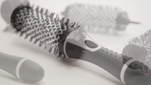 Calista Tools BLOWOUT Brush Set - image 1 from the video