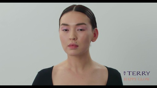 By Terry's Happy Glow Collection - image 3 from the video