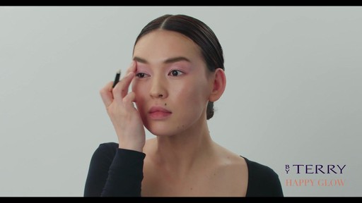 By Terry's Happy Glow Collection - image 4 from the video