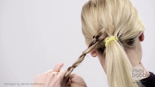 Invisibobble Daylook: Top Knotch  - image 9 from the video