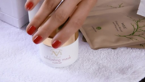 Skin Care Resolutions 2016 - image 8 from the video