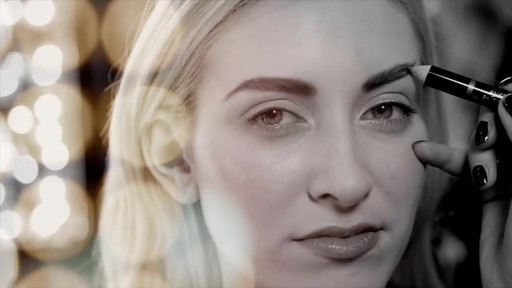 Get a Wow Brow by Tweezerman - image 4 from the video