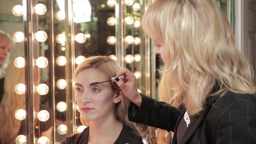 Get a Wow Brow by Tweezerman - image 9 from the video