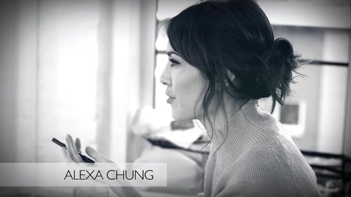 [Eyeko] Alexa Chung Cat Eye Tutorial - image 1 from the video