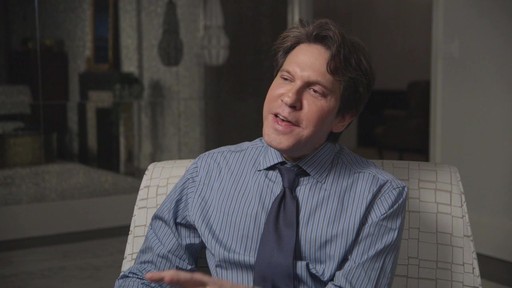Dr. Dennis Gross Skincare Ferulic Retinol Anti-Aging Moisturizer - image 3 from the video