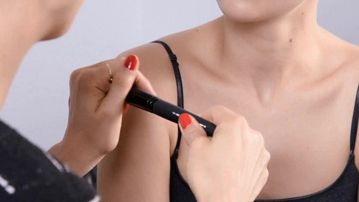 The Right Beauty Tools - image 3 from the video