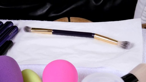 The Right Beauty Tools - image 9 from the video