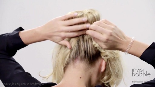 Invisibobble Nightlook: Grand Dame - image 5 from the video