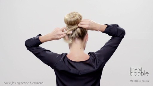 Invisibobble Nightlook: Grand Dame - image 8 from the video