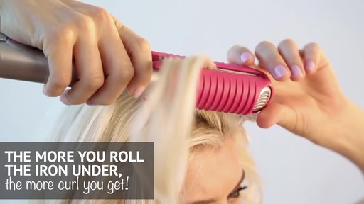 Sarah Potempa Salon Blowout at Home - image 7 from the video