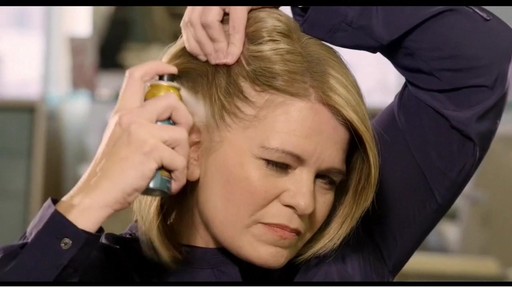 How to use root concealer by Rita Hazan - image 7 from the video