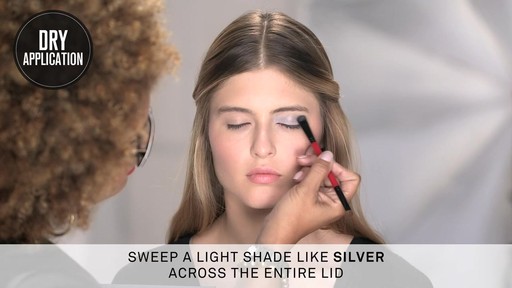 Smashbox Double Exposure Palette | Dramatic Look - image 3 from the video