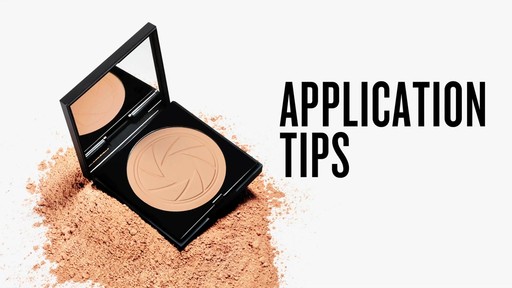 Smashbox Photo Filter Powder Foundation - image 4 from the video
