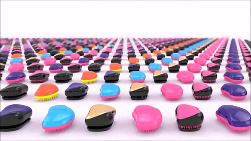 Tangle Teezer - image 9 from the video
