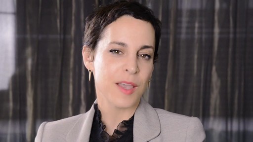 Summer Pops of Lip Color - image 1 from the video