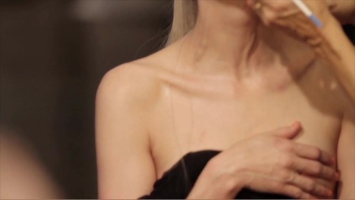 NARS Eyeliner Stylo Campaign Behind The Scenes - image 3 from the video