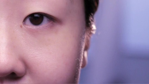 Erno Laszlo Ritual | Step 3: Moisturize - image 10 from the video