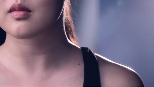 Erno Laszlo Ritual | Step 3: Moisturize - image 8 from the video