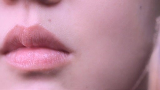 Erno Laszlo Ritual | Step 3: Moisturize - image 9 from the video