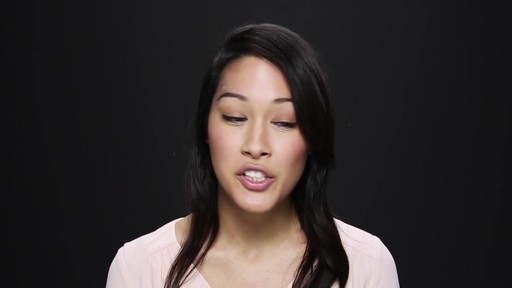 Toppik Hair Building Fibers for Medium Brown Hair - image 2 from the video