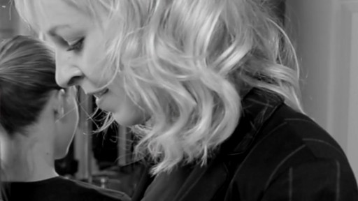 How to achieve perfect nails by Tweezerman - image 7 from the video