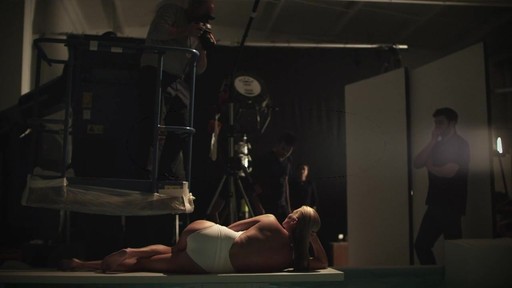 How to Get Kate Moss Body with St. Tropez - image 2 from the video