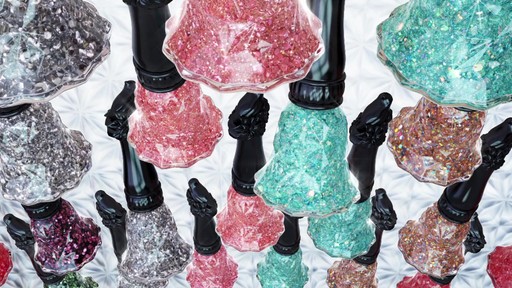 Anna Sui Nails - image 3 from the video